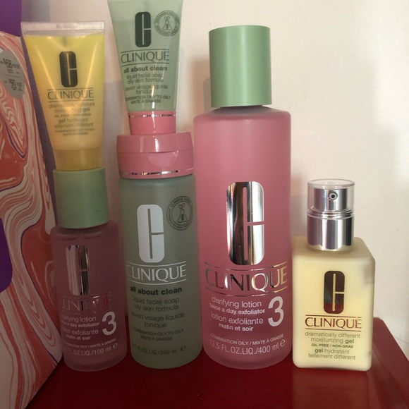 💥SOLD💥BNIB CLINIQUE Gift Box 📦 - Picture 5 of 8